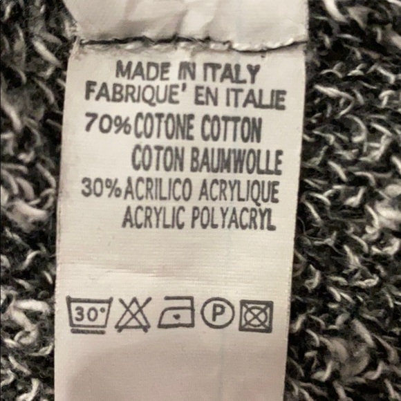 🛍3/$35🛍 ⭐️HP⭐️Brandy Melville Caroline Cardigan - Picture 5 of 8